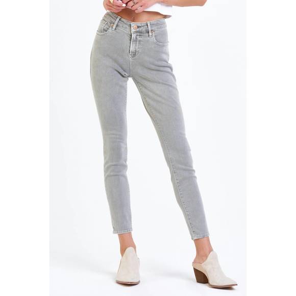 NEW DEAR JOHN DENIM gisele mid rise skinny jean in desert sage - Picture 1 of 4